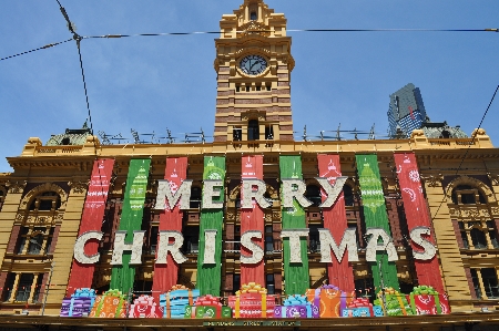 dsc_2008 Weihnachtsdekoration an der Flinders Street Station. Bild von Marius.